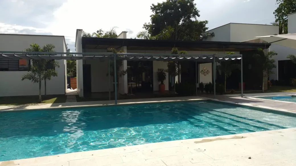 Pérgola Romana — instalación 14